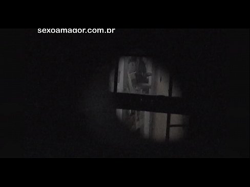 ❤️ Ξανθιά κοπέλα βιντεοσκοπήθηκε κρυφά από ηδονοβλεψία της γειτονιάς κρυμμένο πίσω από κούφια τούβλα ☑ Σούπερ σεξ ❤